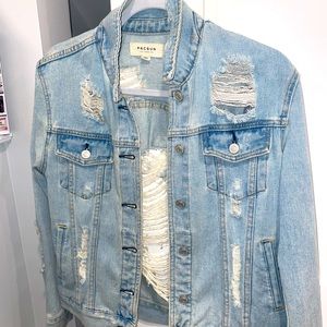 Pacsun Light Washed Boyfriend Jean Jacket. Size Ex Small.